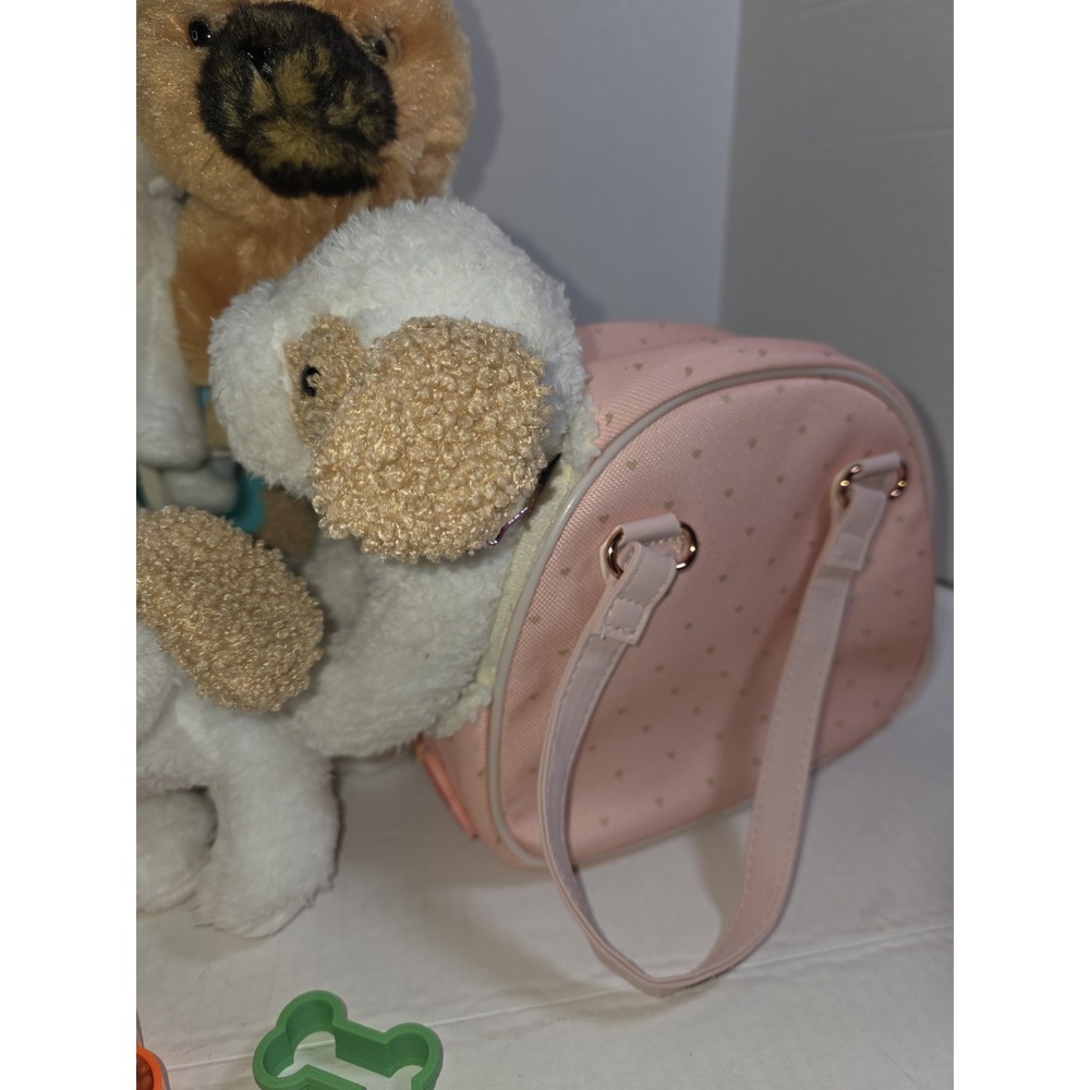 Our Generation Puppy Dog Plush Lot Of 6 Dogs, House, Carry Dog Bag & Accessories - Picture 3 of 16